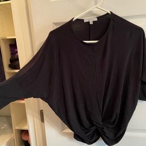 Black quarter length sleeve top